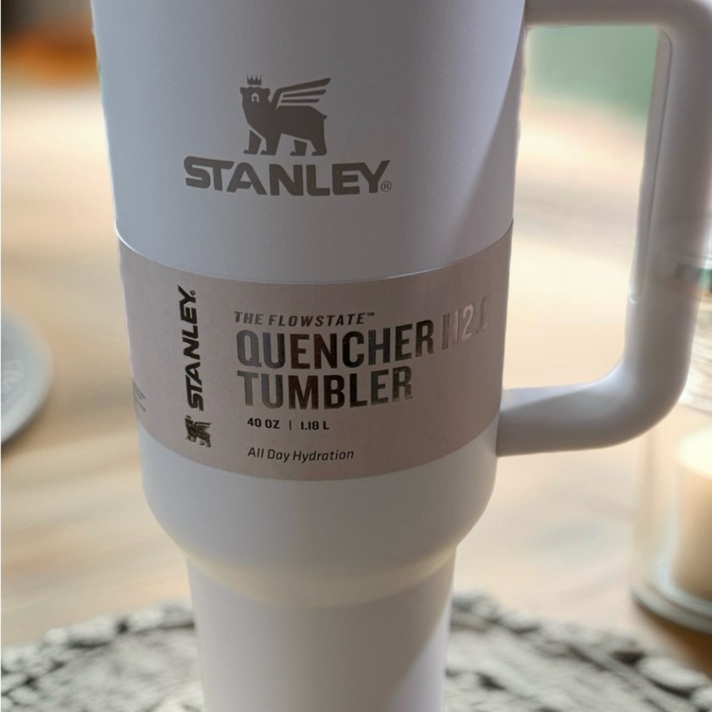 Stanley Cream Quencher Tumbler